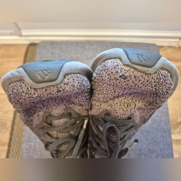 Adidas AlphaBounce Running Shoes - Picture 13 of 14